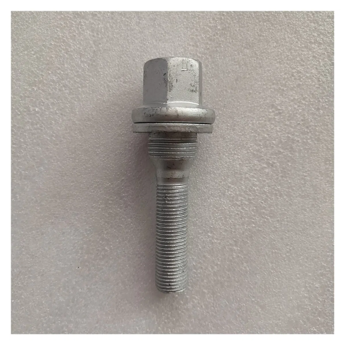 Ecrou Antivol,Boulon de Roue,Goujon de Roue M12 X 1.25 Roue Longues Longues Boulons De Siège Plat Lave-Linge Pneus Utilisation Adaptée pour Citroen Peugeot 301 3008 308 406 607(16 PCS)